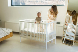 Łóżeczko dla niemowląt Natulino  DreamNest 120 x 60